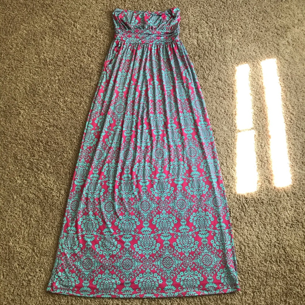 Maxi dress